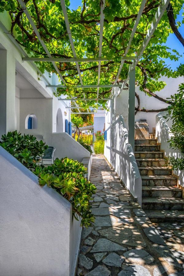 Coralli Seaside Resort Livadakia المظهر الخارجي الصورة